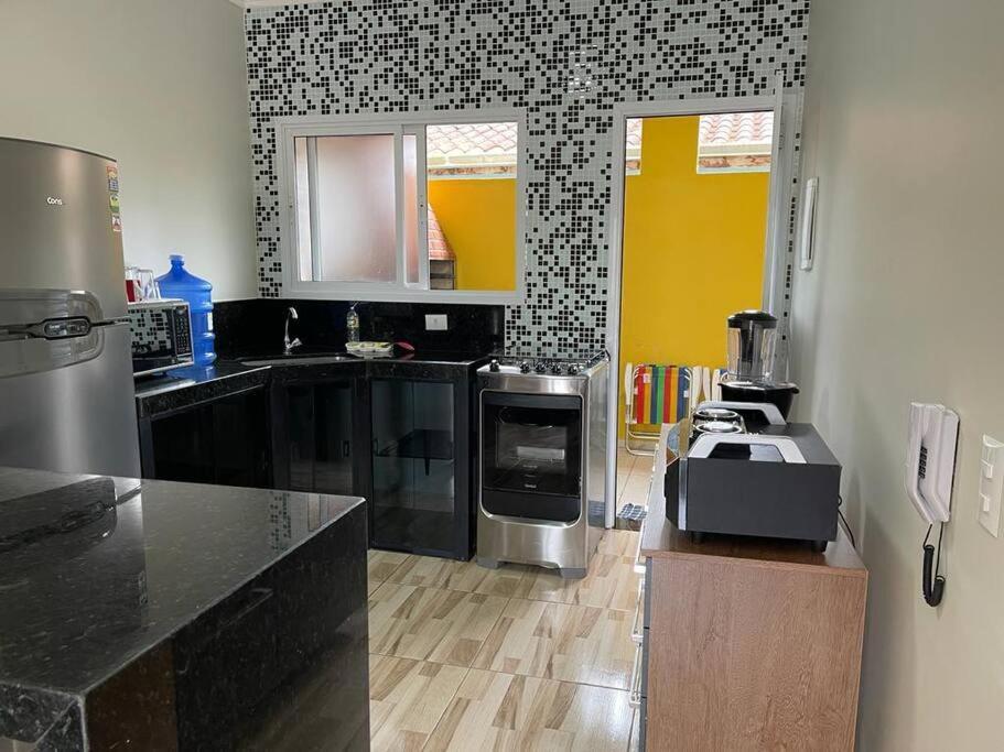 Casa Ar Condicionado Nos 2 Quartos. Caraguatatuba Exterior foto